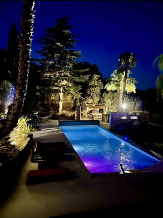 house 7 Rooms for seasonal rent on LE CASTELLET (83330)