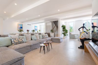 Rental Mas Le Pradet 16 Rooms 600 m²