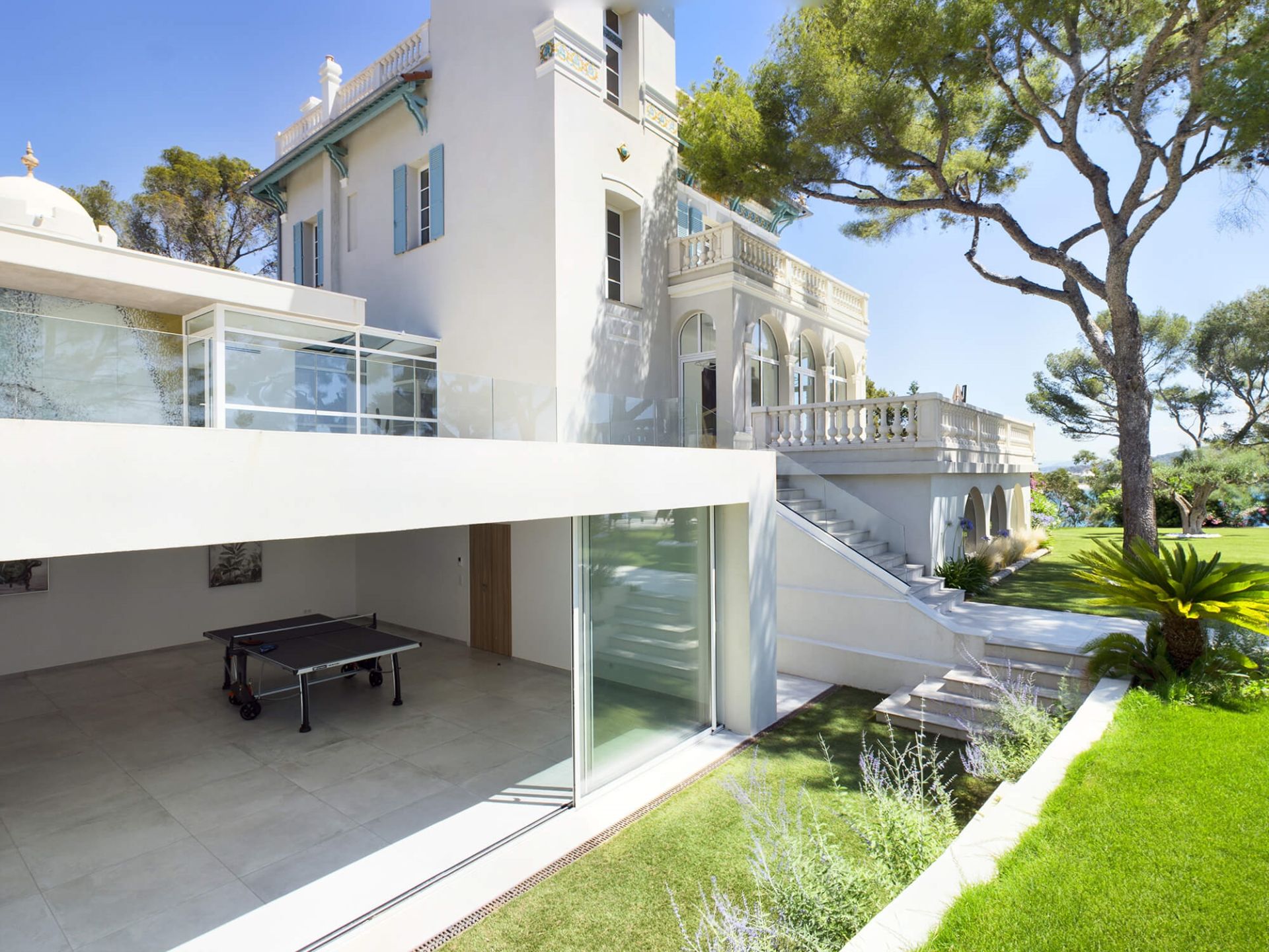 mansion 6 Rooms for seasonal rent on LA SEYNE SUR MER (83500)