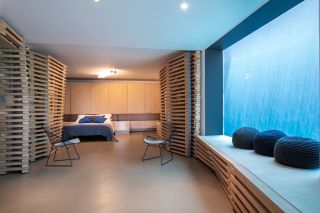 villa 5 Rooms for seasonal rent on BANDOL (83150)