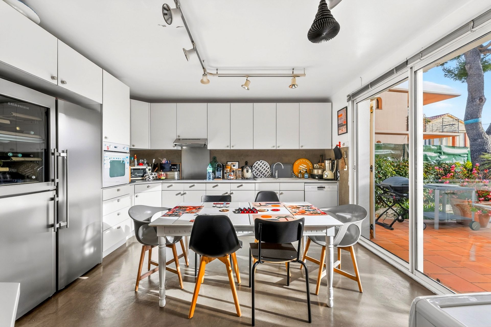 maison 9 Pièces en vente sur BANDOL (83150)