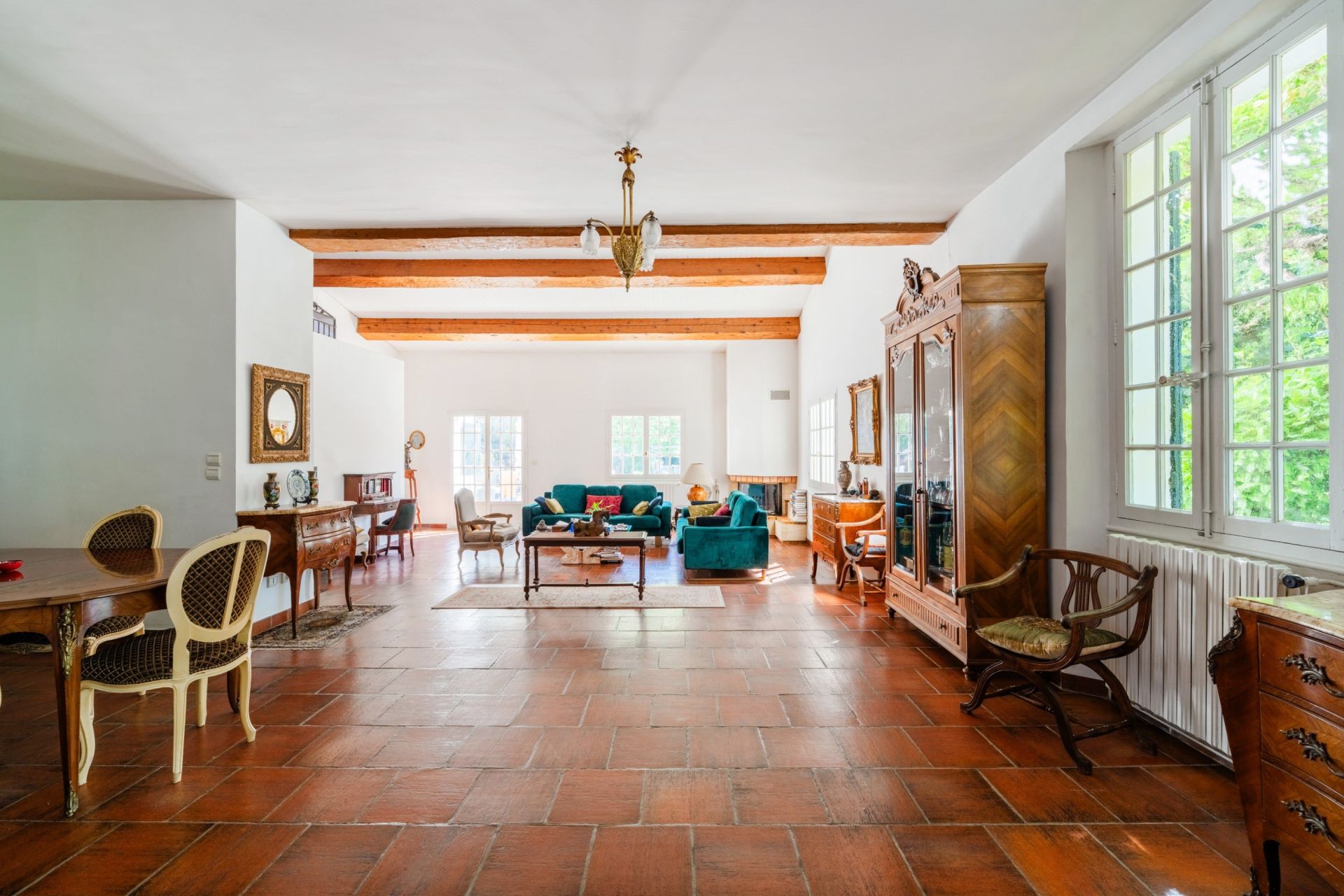 maison 11 Pièces en vente sur LA VALETTE DU VAR (83160)