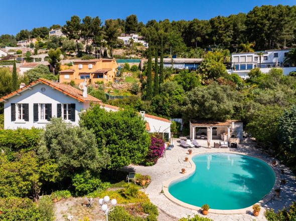 Vente Maison La Valette-du-Var 11&nbsp;Pièces 326&nbsp;m²