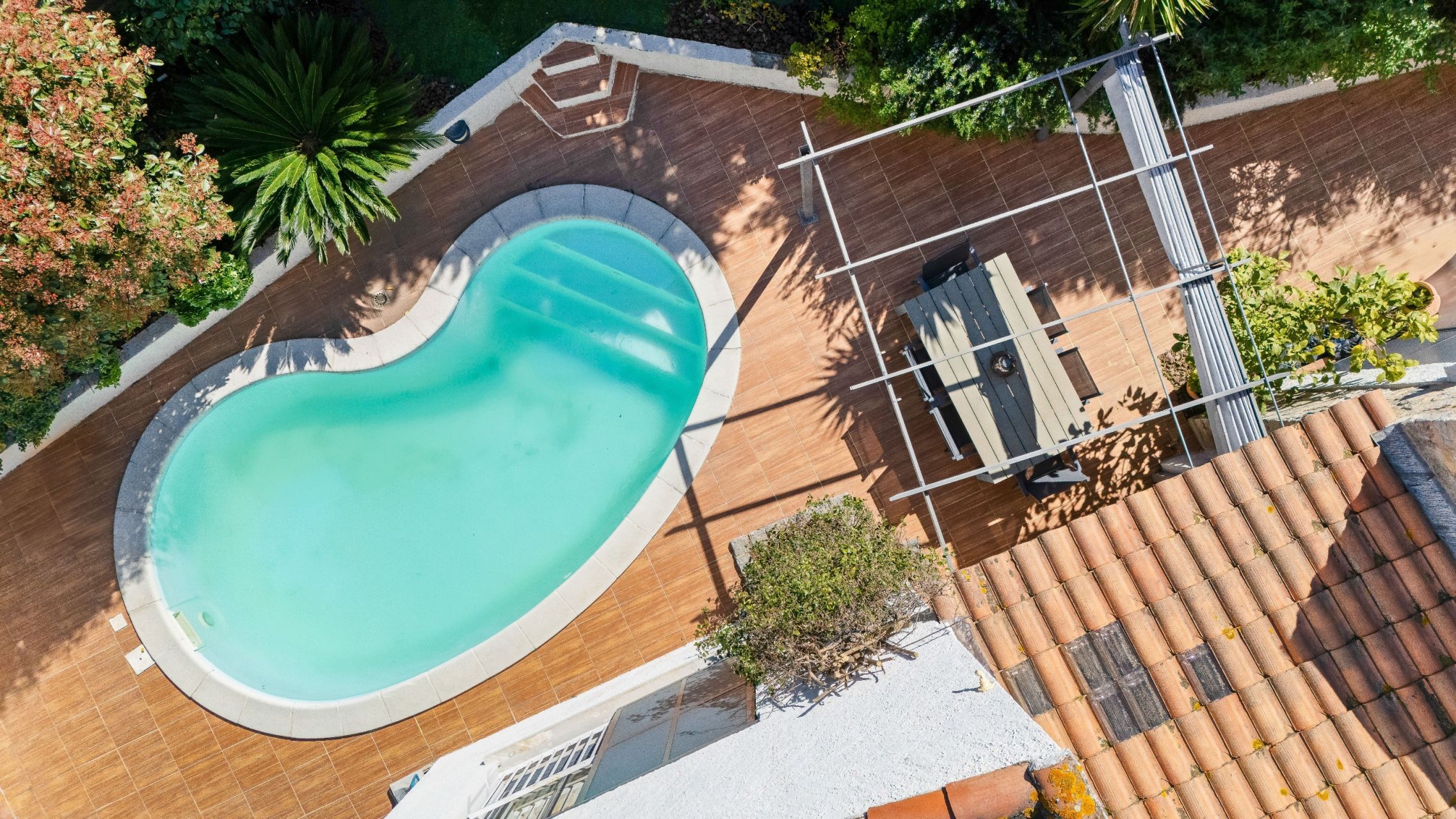 house 6 Rooms for sale on TOULON (83000)