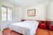 house 10 Rooms for sale on SANARY SUR MER (83110)