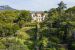 château 28 Pièces en location saisonnière sur LE PRADET (83220)